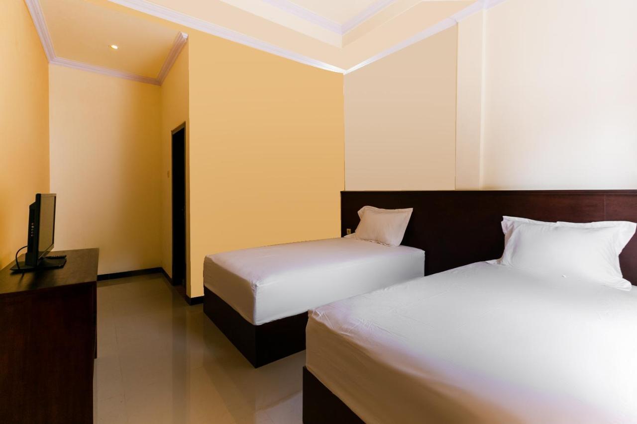 Oyo 3297 Bromo Residence Probolinggo Eksteriør billede
